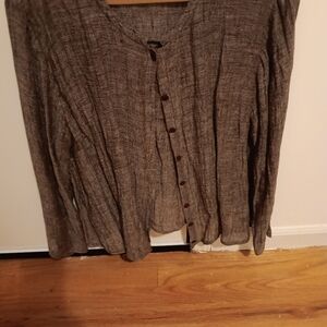 Women's pleated style top